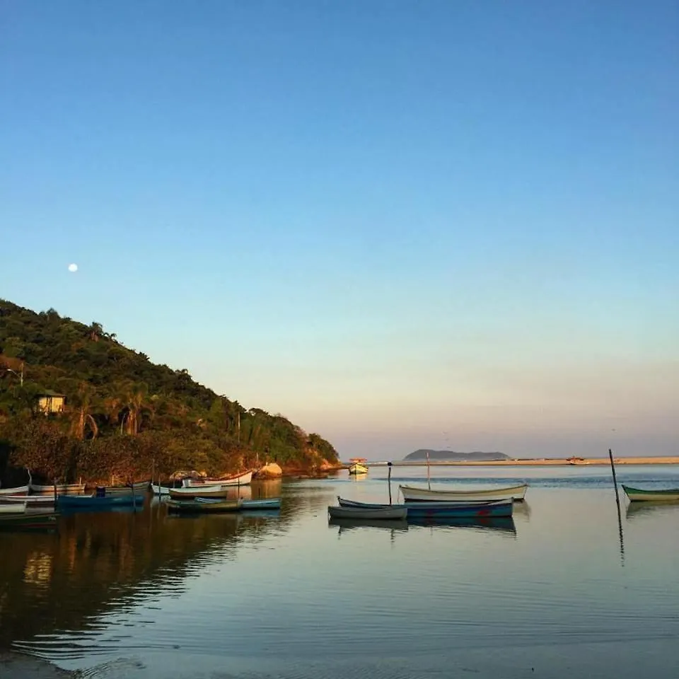 Encanto Acomodacoes Guarda do Embaú 0*,  Βραζιλία